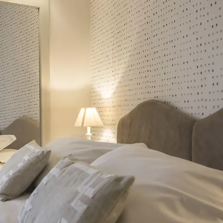 Don Serafino Historical Boutique Hotel 4*