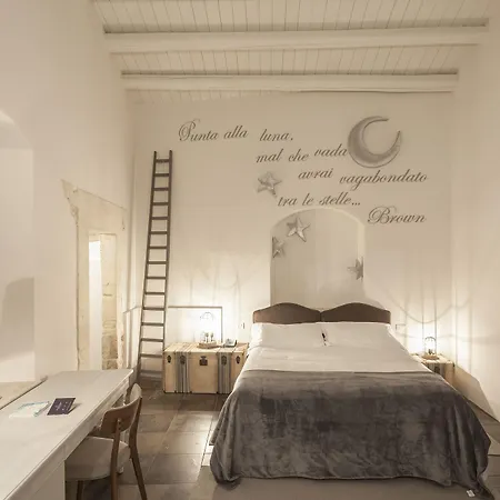Don Serafino Historical Boutique Hotel 4*