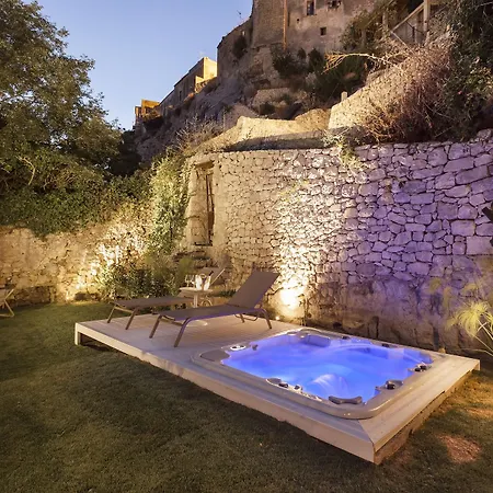 Don Serafino Historical Boutique Hotel Ragusa