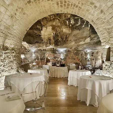 Don Serafino Historical Boutique Ragusa