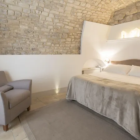 Don Serafino Historical Boutique Отель