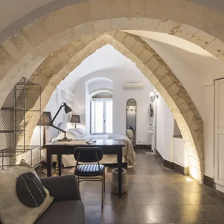 Don Serafino Historical Boutique Отель 4*