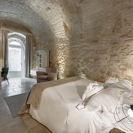 Don Serafino Historical Boutique Отель