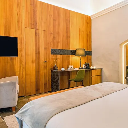 Don Serafino Historical Boutique Отель